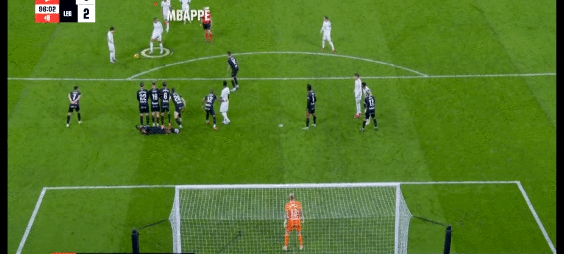 九游娱乐-关于姆巴佩在塞尔维亚队比赛中回归赛场，逆转引发热议！的信息